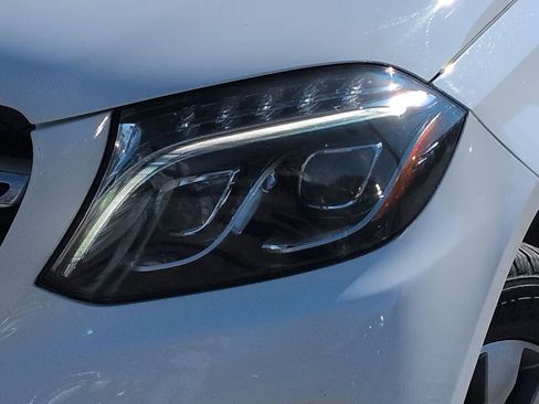 Used 2017 Mercedes-Benz GLS 450 4MATIC image 3