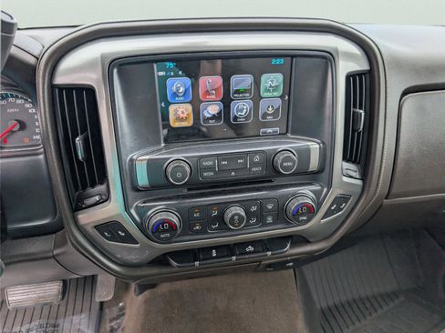 Used 2017 Chevrolet Silverado 1500 LTZ image 17