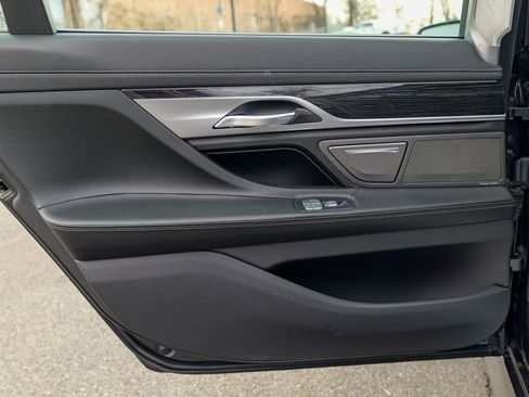 Used 2019 BMW 740i xDrive 740i xDrive w/ Executive Package image 26