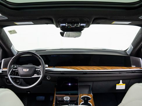 New 2026 Cadillac Escalade Platinum Sport w/ LPO, ONYX Package image 9