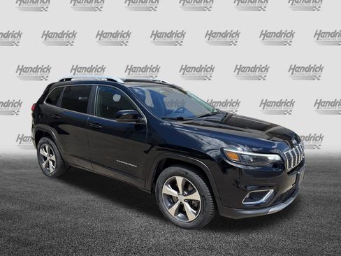Used 2019 Jeep Cherokee Limited w/ Luxury Group AWD/4WD image 2