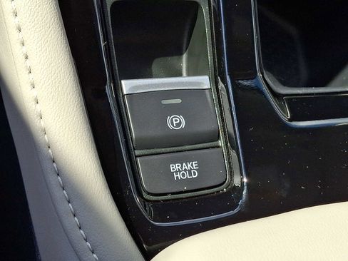 Used 2023 Honda Accord Touring image 22