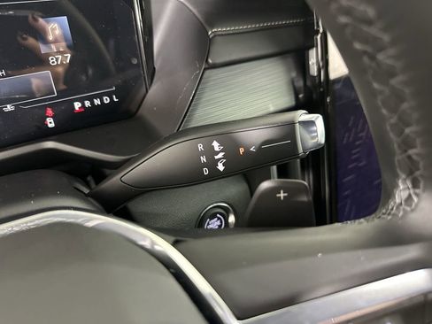 New 2026 GMC Acadia Elevation w/ Elevation Premium Package FWD image 16