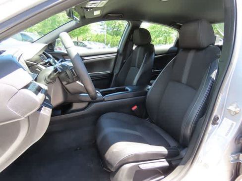 Used 2019 Honda Civic Sport image 12