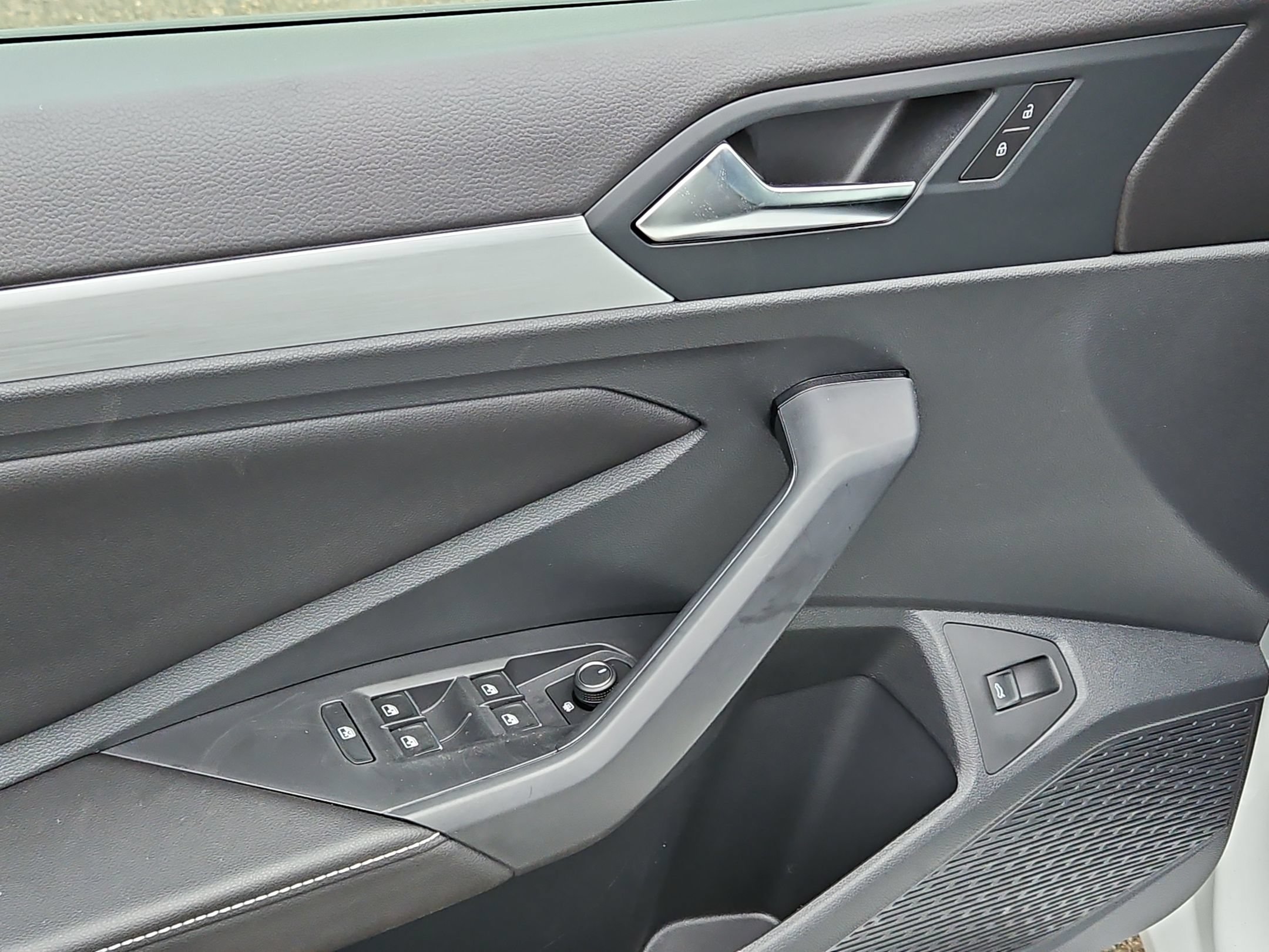 New 2026 Volkswagen Jetta Sport FWD image 10