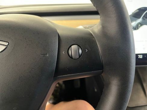 Used 2021 Tesla Model 3 Long Range AWD/4WD image 26