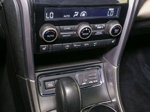 Used 2022 Subaru Ascent Limited w/ Technology Package AWD/4WD image 35