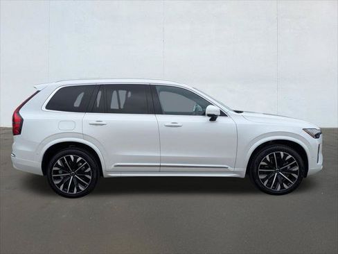 Used 2026 Volvo XC90 B6 Plus w/ Protection Package Premier AWD/4WD image 6