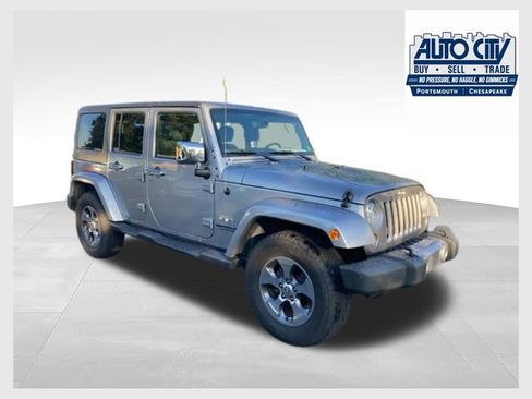 Used 2017 Jeep Wrangler Unlimited Sahara AWD/4WD image 1