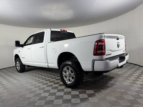 Used 2024 RAM 2500 Laramie AWD/4WD image 10