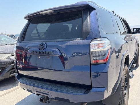 Used 2021 Toyota 4Runner SR5 AWD/4WD image 4