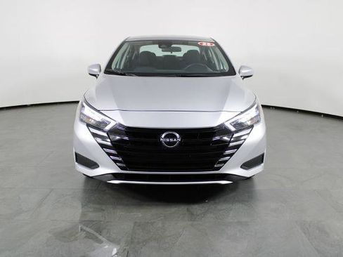 Certified 2025 Nissan Versa SV FWD image 14