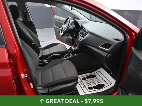 Used 2021 Hyundai Accent SE FWD image 19