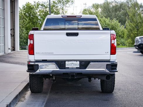 Used 2025 Chevrolet Silverado 3500 LT AWD/4WD image 4