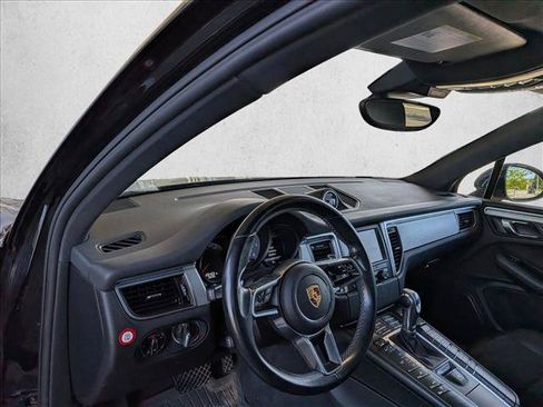 Used 2016 Porsche Macan S AWD/4WD image 9