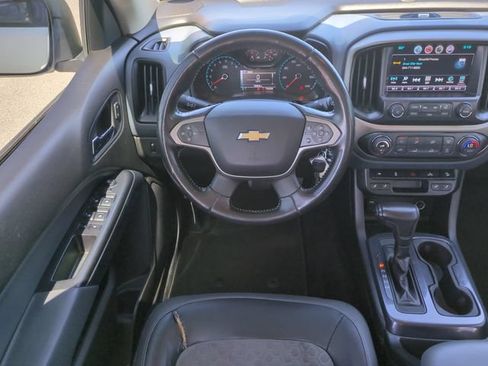 Used 2016 Chevrolet Colorado Z71 RWD image 16