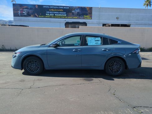 New 2026 Nissan Sentra SV w/ Floor Mat Package FWD image 3