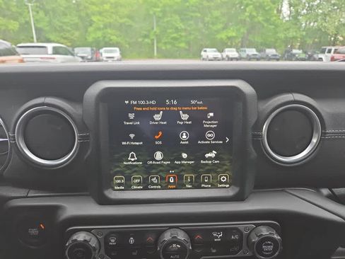 Used 2023 Jeep Wrangler Unlimited Sahara w/ Cold Weather Group AWD/4WD image 25