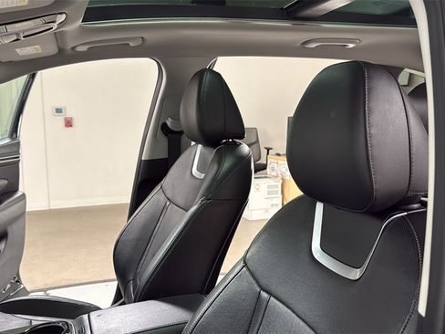 Used 2022 Hyundai Tucson Limited image 13