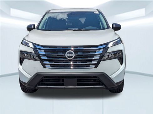 New 2026 Nissan Rogue S image 10