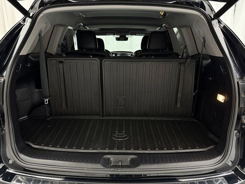 Used 2019 Toyota Highlander Limited image 38
