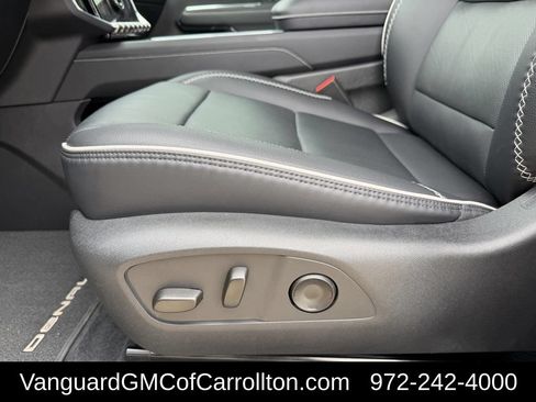 New 2026 GMC Acadia Denali AWD/4WD image 23