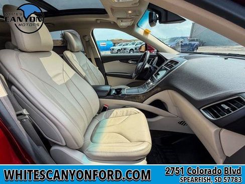 Used 2016 Lincoln MKX Select w/ Climate Package AWD/4WD image 13