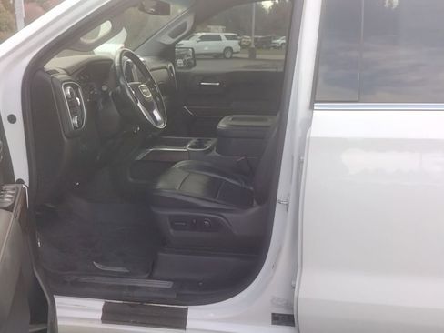 Used 2019 GMC Sierra 1500 SLT image 9