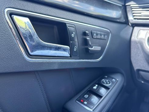 Used 2011 Mercedes-Benz E 350 Sport image 7