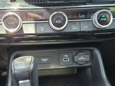 Used 2024 Honda Civic EX-L image 23