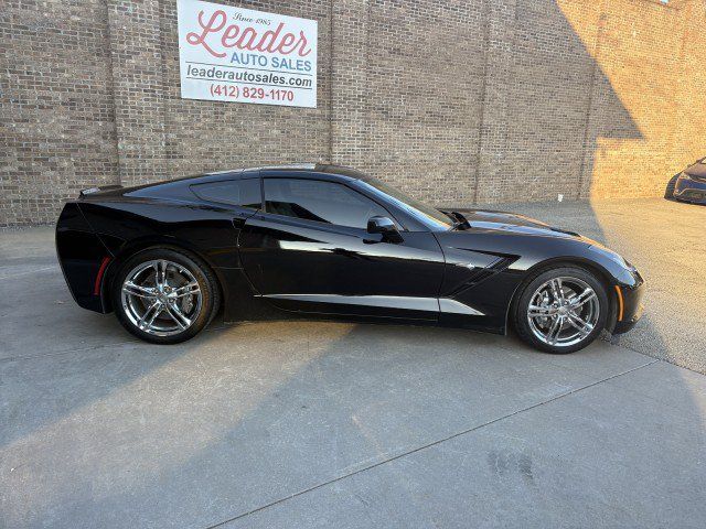 Used 2016 Chevrolet Corvette Stingray Coupe w/ 3LT Preferred Equipment Group RWD image 2