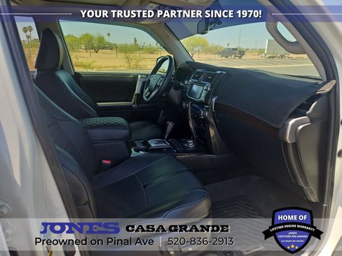 Used 2015 Toyota 4Runner Limited AWD/4WD image 11
