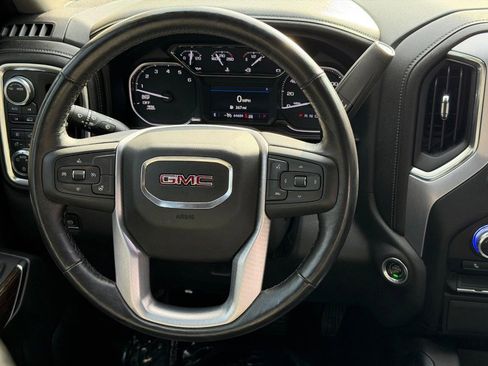 Used 2021 GMC Sierra 1500 Elevation w/ LPO, Elevation Black Package image 12