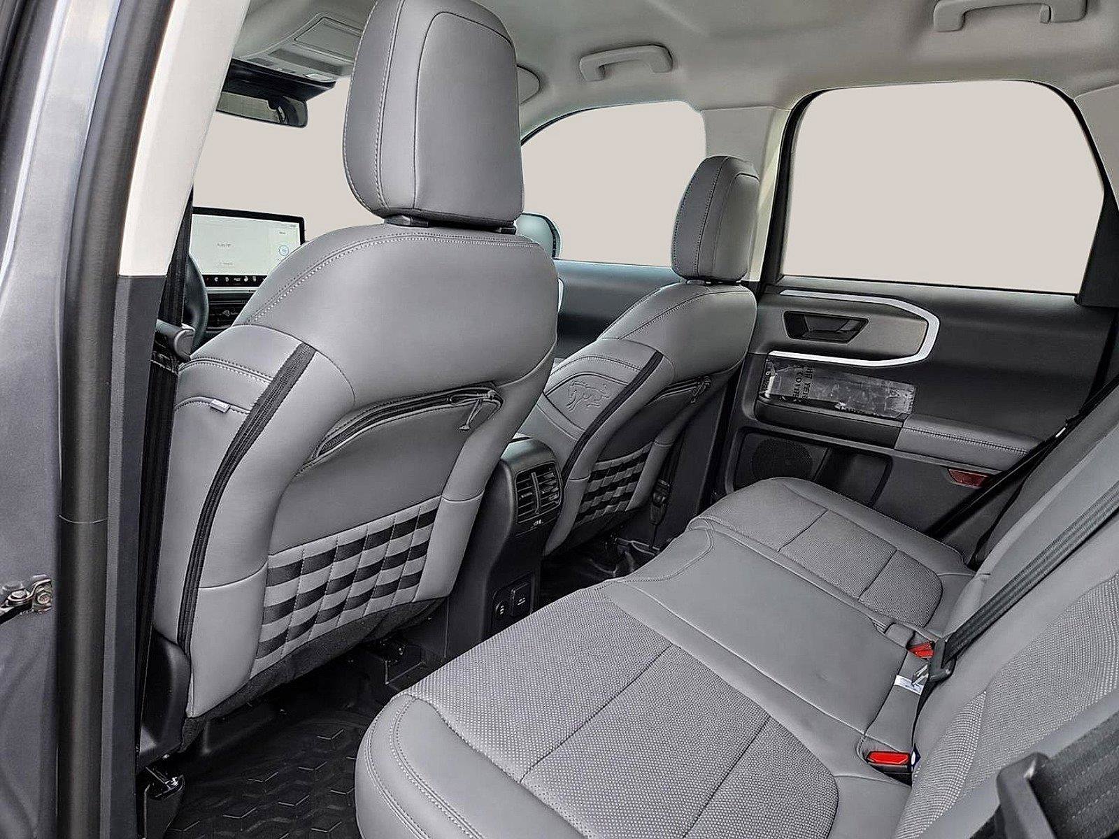 New 2026 Ford Bronco Sport Badlands AWD/4WD image 10