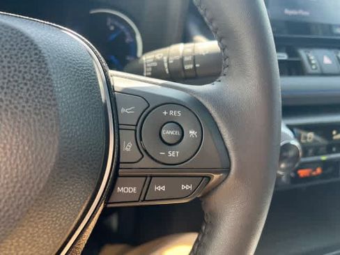 Used 2020 Toyota RAV4 XSE w/ XSE Grade Weather Package AWD/4WD image 27