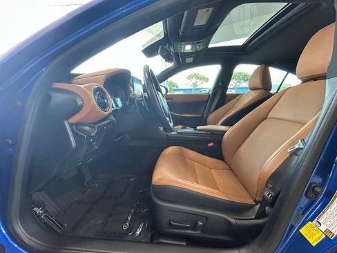 Used 2025 Lexus IS 350 F Sport w/ Accessory Package RWD image 11