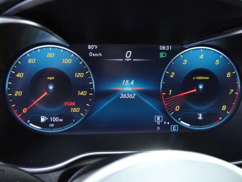 Certified 2021 Mercedes-Benz GLC 300 4MATIC w/ Premium Package image 32