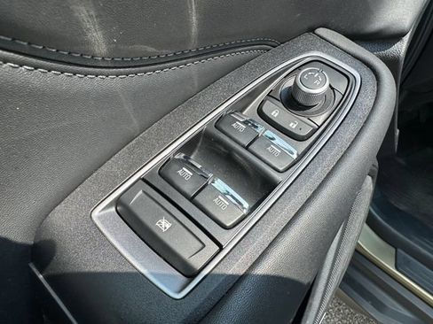 Used 2024 Subaru Outback Limited AWD/4WD image 13