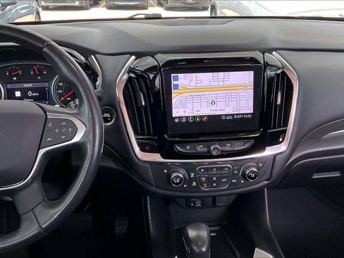 Used 2021 Chevrolet Traverse High Country FWD image 6