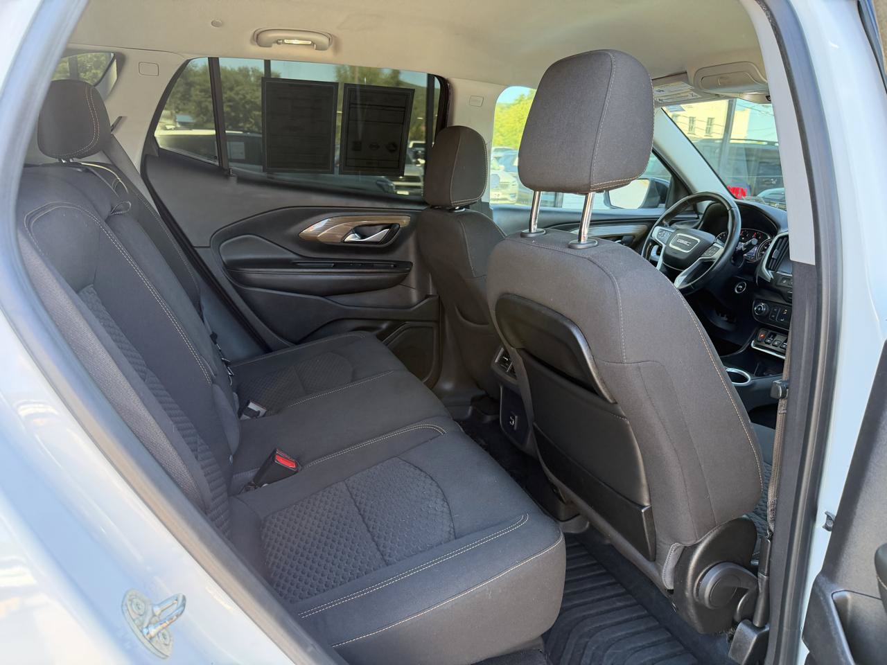 Used 2021 GMC Terrain SLE w/ Elevation Edition AWD/4WD image 18