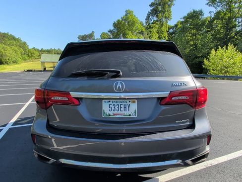 Used 2017 Acura MDX SH-AWD image 6