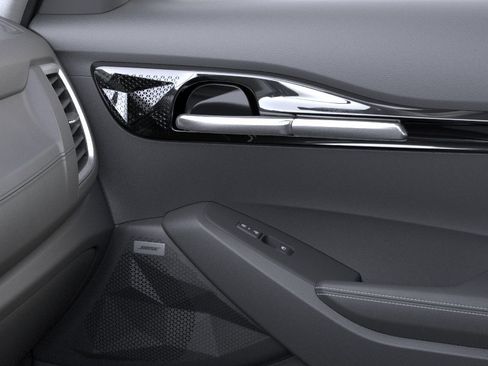 New 2026 Kia Seltos SX AWD/4WD image 25