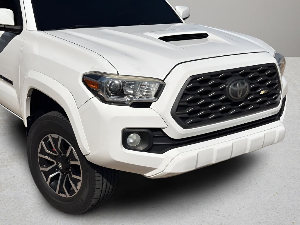 Used 2020 Toyota Tacoma TRD Sport RWD image 25