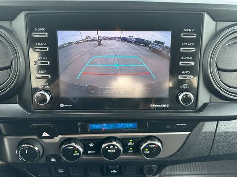 Used 2022 Toyota Tacoma SR AWD/4WD image 16