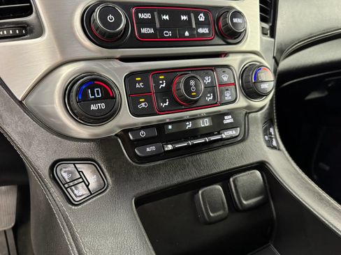 Used 2016 GMC Yukon SLT w/ Open Road Package AWD/4WD image 22