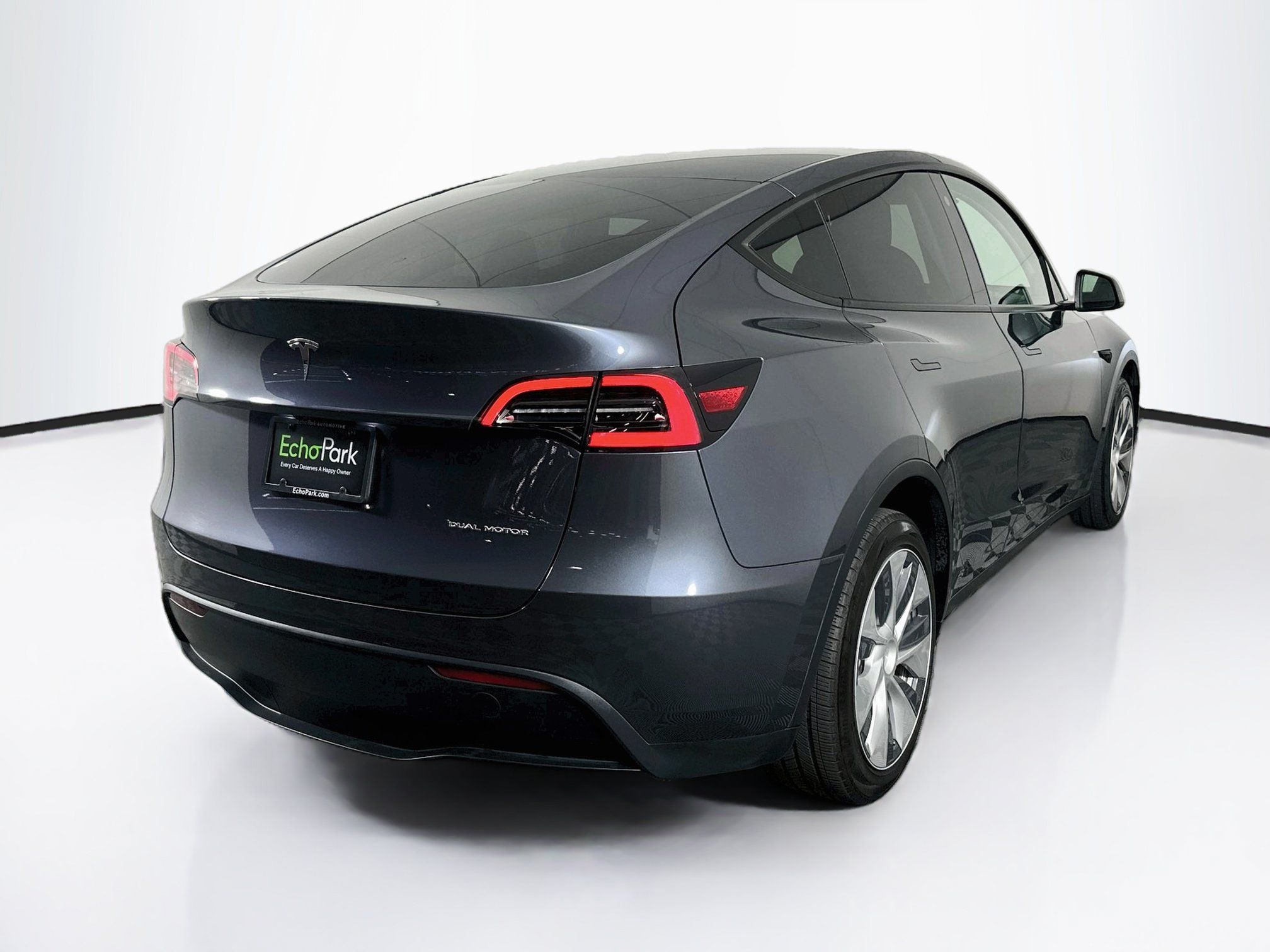 Used 2023 Tesla Model Y Long Range AWD/4WD image 9