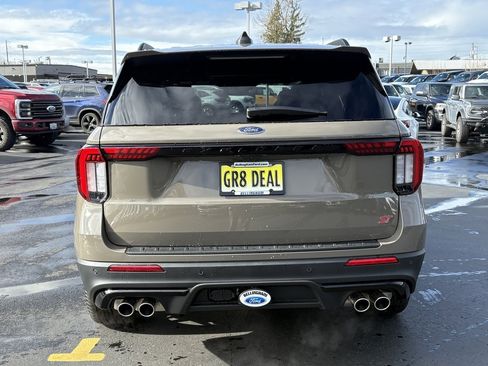 New 2026 Ford Explorer ST w/ Sun And Sound Package image 6