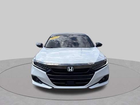 Used 2022 Honda Accord Sport image 2