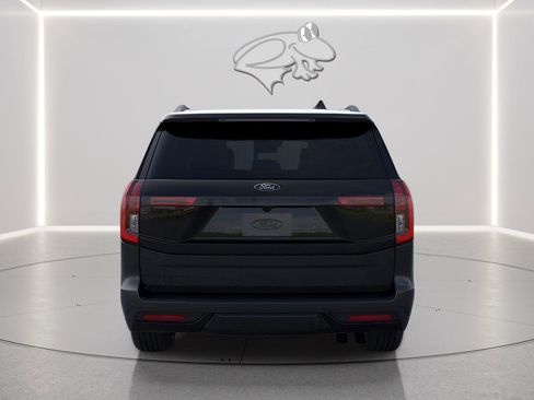New 2026 Ford Expedition Platinum w/ Stealth Performance Package image 5