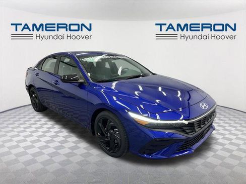 New 2026 Hyundai Elantra SEL Sport image 7